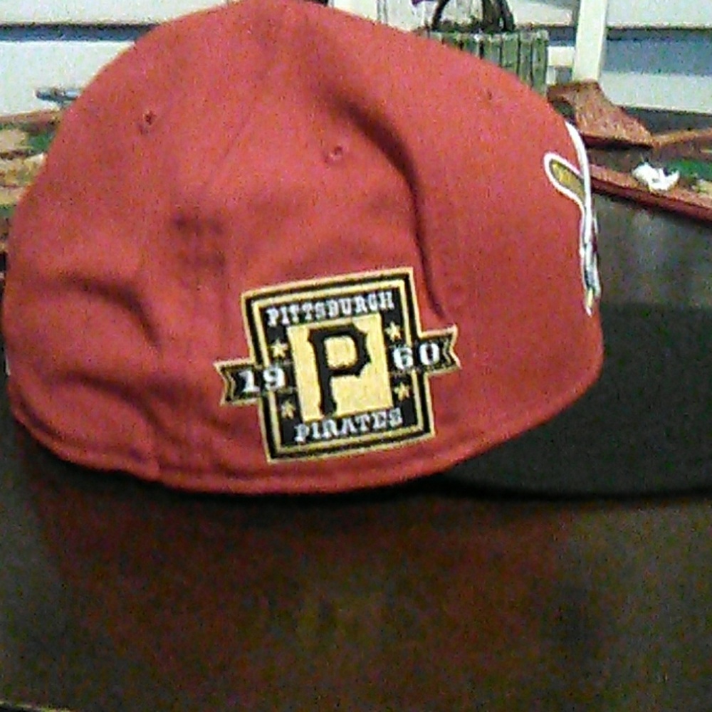Hat - Picture 2 of 3